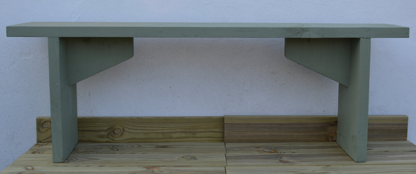 Willow Green Builders Board Bench